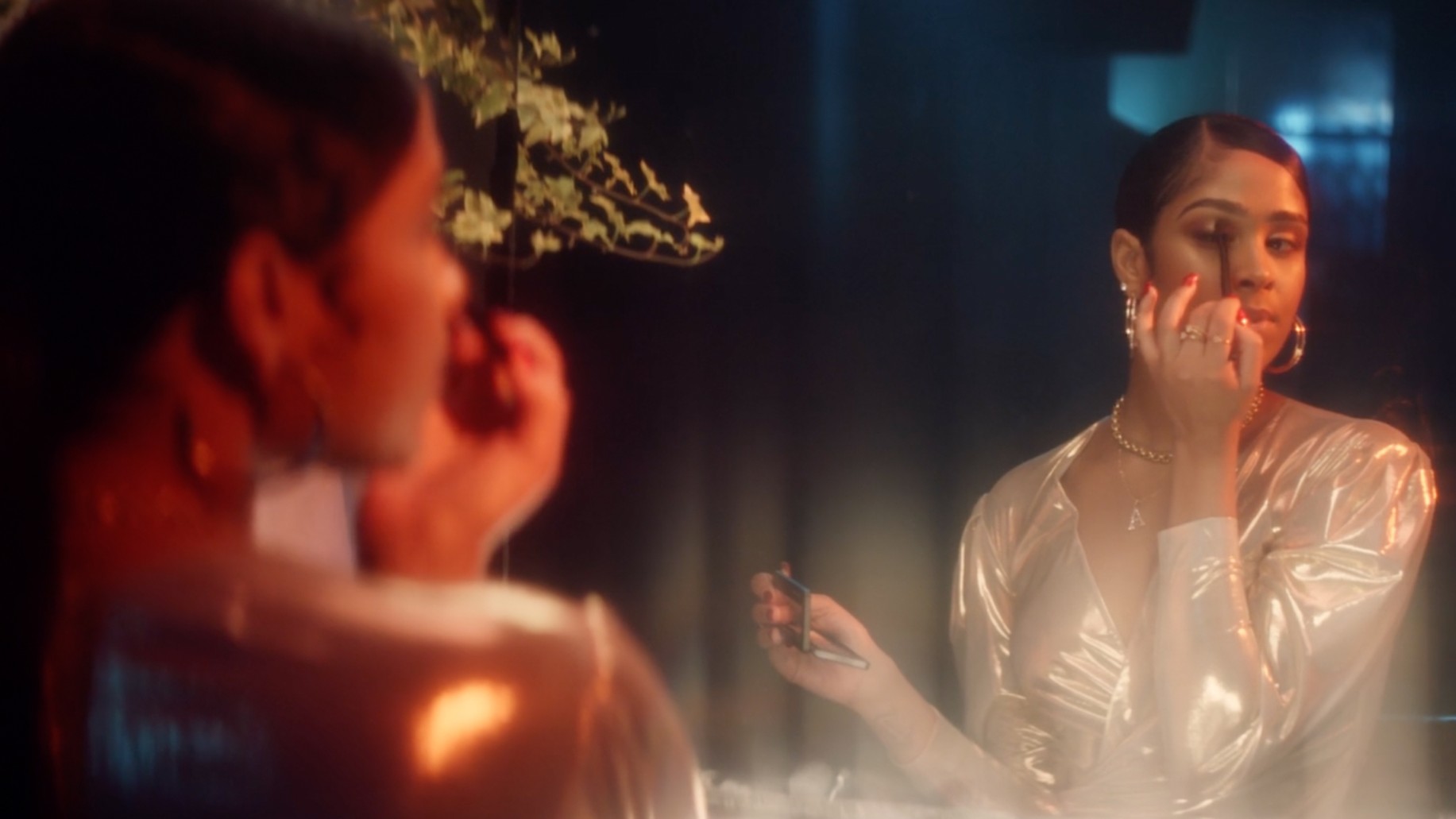 Angelica Vila ft. Jacquees - Why